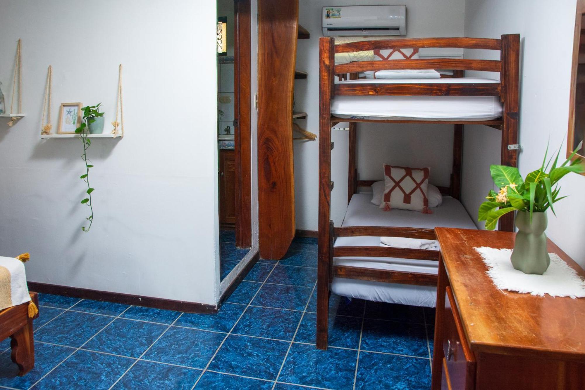 La Posada - Hostel Playa Santa Teresa  Екстер'єр фото